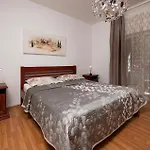 In With Swimming Pool
