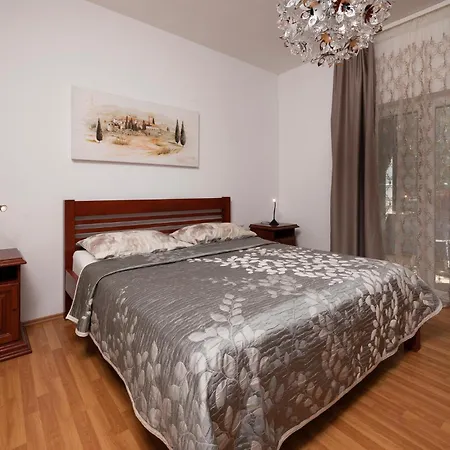 3 Bedroom Awesome In