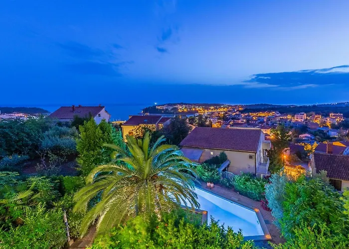 Lejlighed 3 Bedroom Awesome In *