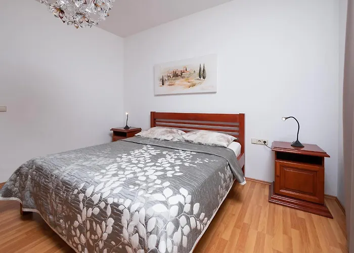 3 Bedroom Awesome In